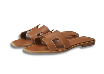 Zon & Stijl – De Must‑Have Zomersandaal van Dit Seizoen